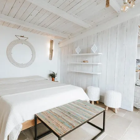 Giuanso Guest house *