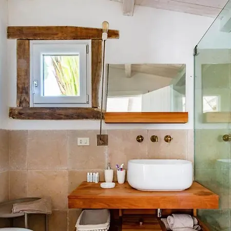 Giuanso Guest house